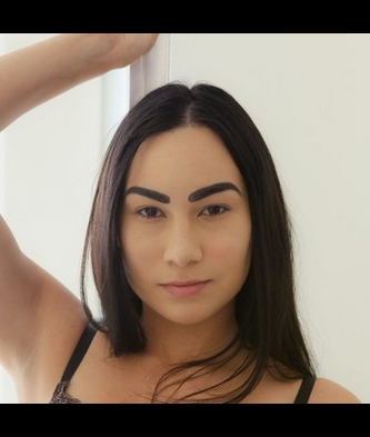 Alix Carter